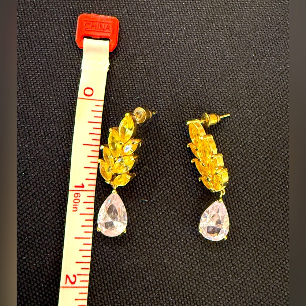 Yellow lavender earrings